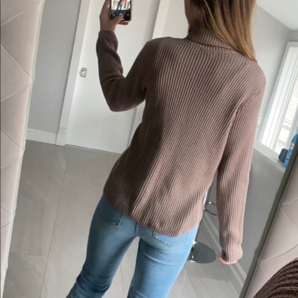Turtleneck - Picture 4 of 8